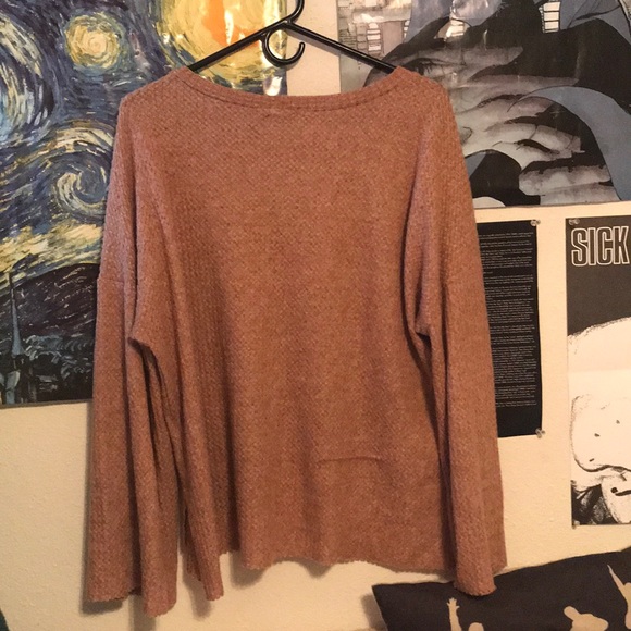 Earthbound sweater - Picture 3 of 3